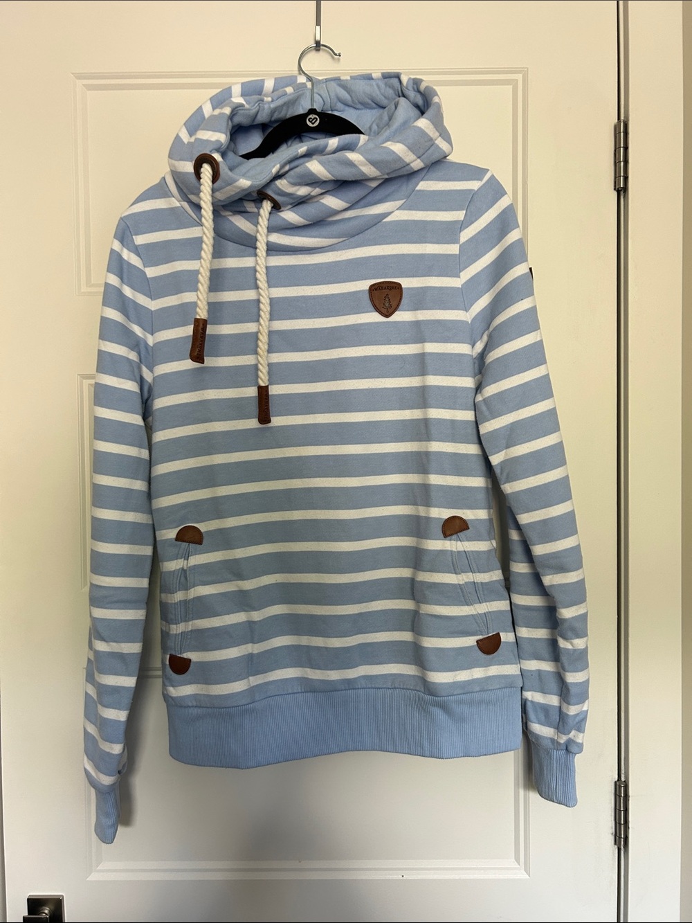 Wanakome Light Blue & White Striped Crewneck Hoodie Sweater